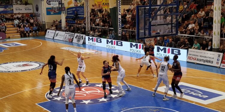 Aspiranci do play-off z dolnych rejonów zagrożą gorzowiankom?