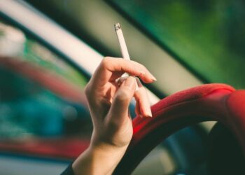 Przestajesz palić? Zobacz, co zyskasz za dzień, dwa, miesiąc, rok i dekadę