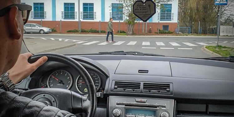 Coraz bliżej pierwszeństwa pieszych