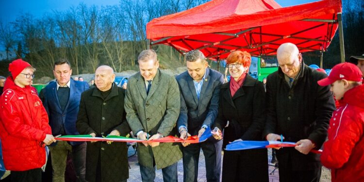Warta zremisowała i otworzyła boisko