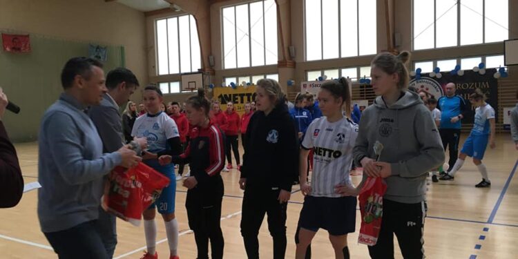 Warcianki pokazały się na dużym turnieju