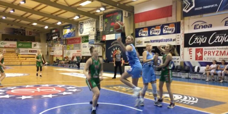 Podcięte skrzydła juniorek AZS AJP