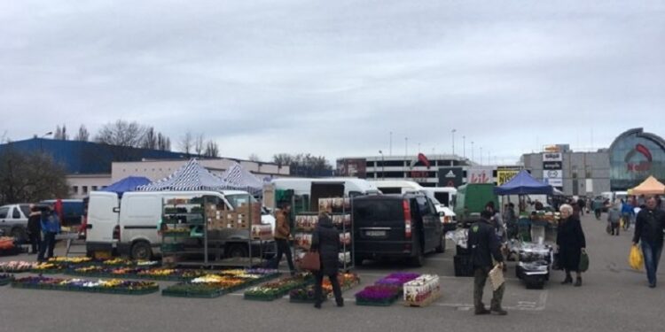 Ryneczek przy Jerzego czynny dla klientów