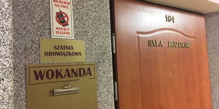 Ograniczenia w sądzie