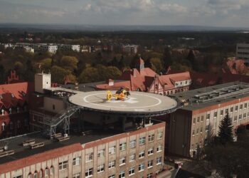 Poprawia się stan pacjenta z koronawirusem