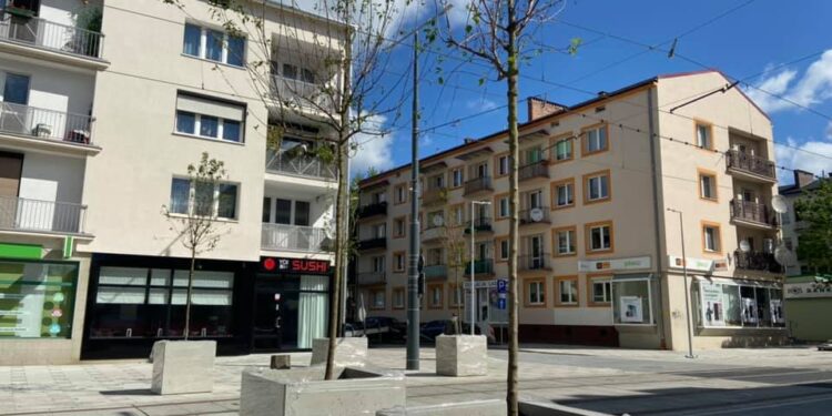 Co na ul. Sikorskiego?