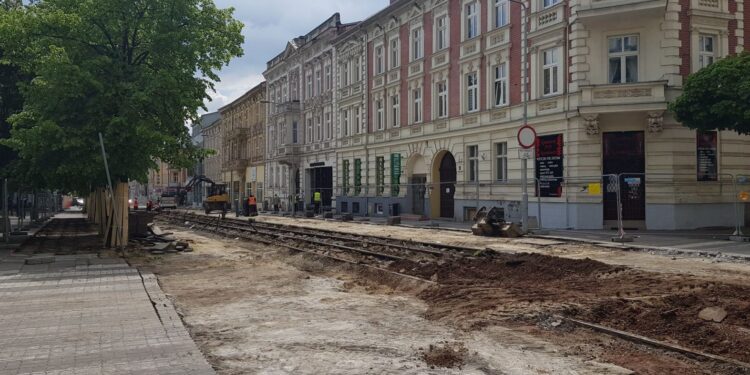 Chrobrego ruszyła pełną parą [ZDJĘCIA]