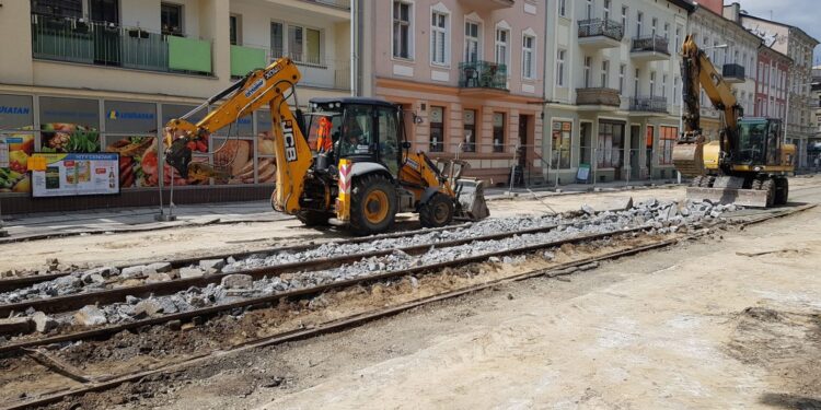 Chrobrego ruszyła pełną parą [ZDJĘCIA]