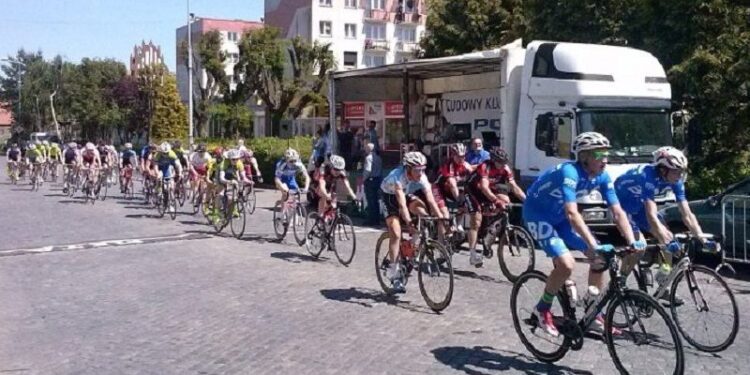 Orlęta zaczynają wyżej latać