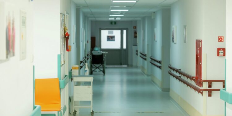 Dwa nowe przypadki koronawirusa