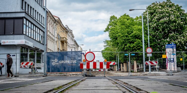 Magistrat: Znalezisko na Chrobrego nie opóźni prac