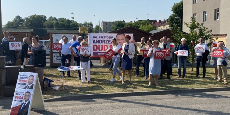 Zainaugurowali akcję #ŁączyNasPolska