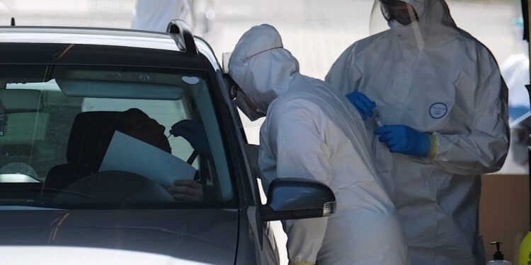 Nowy przypadek koronawirusa. Szpitalny oddział zamknięty