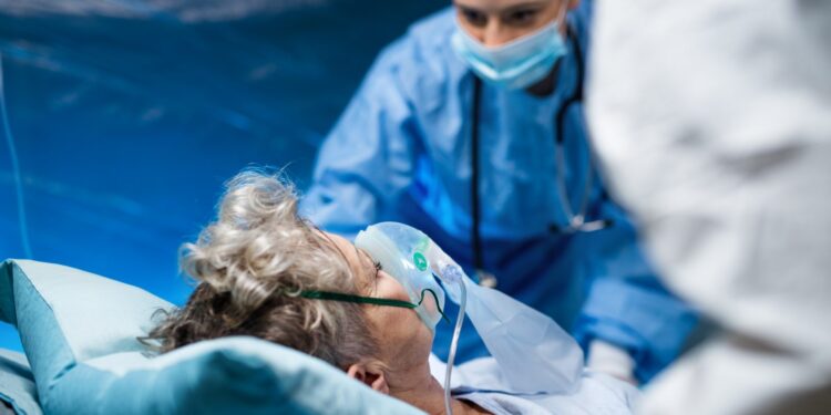 Nie żyją kolejne 3 osoby z COVID-19