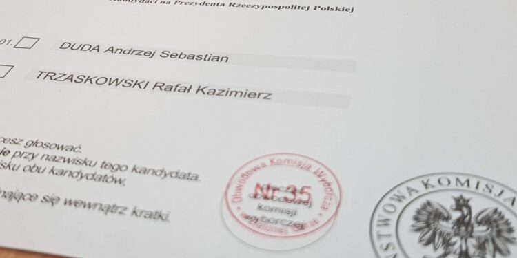 W okręgu gorzowskim wygrał Rafał Trzaskowski