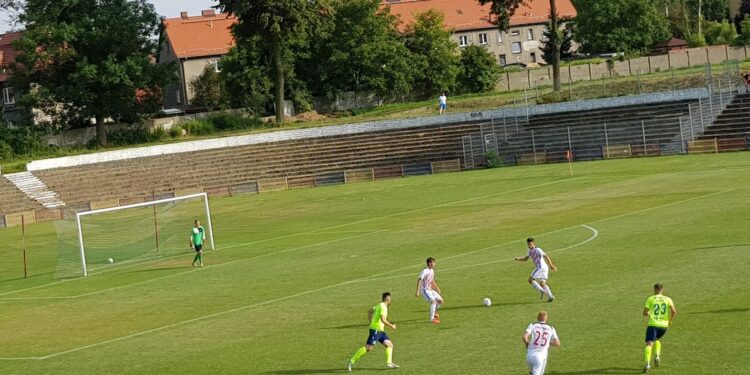 Warta sprowadzona na ziemię w Zabrzu: bardo wysoka porażka!