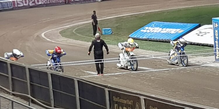 Stal poszła za ciosem! Po Motorze pokonała też Włókniarza!