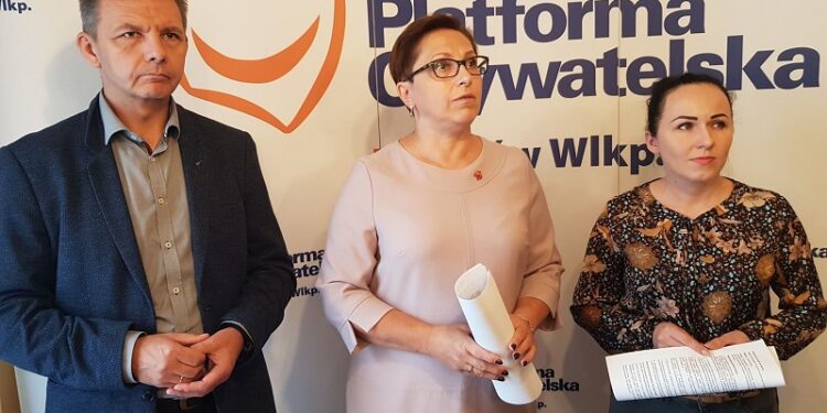 Rekomendacje KO dotyczące roku szkolnego