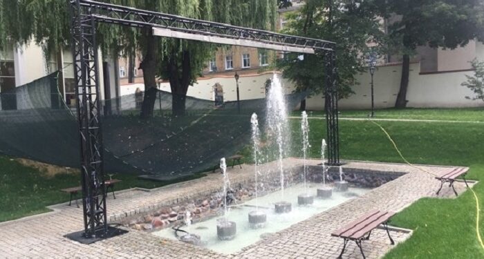 Multimedialna fontanna już gotowa