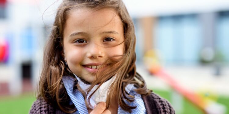 Bezpieczna szkoła w czasie pandemii. Co trzeba wiedzieć?