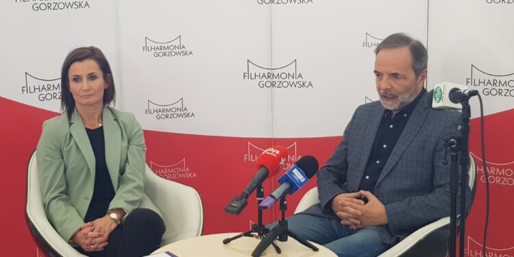 Koronawirus w SP 13 w Gorzowie i w SP w Santoku