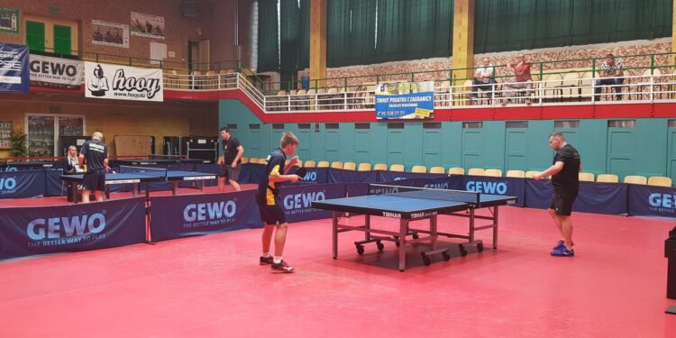 Bez nerwów i bez strat: Gorzovia zaczęła sezon od 10:0