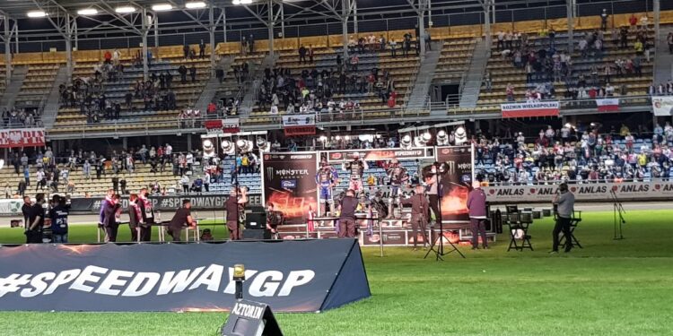 W sobotę najlepszy Lindgren. Zmarzlik odpadł w półfinale, Dudek ostatni