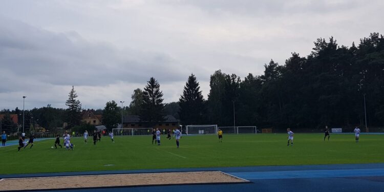 Stal miała nadzieję do końca, ale ze zwycięstwa cieszył się Stilon