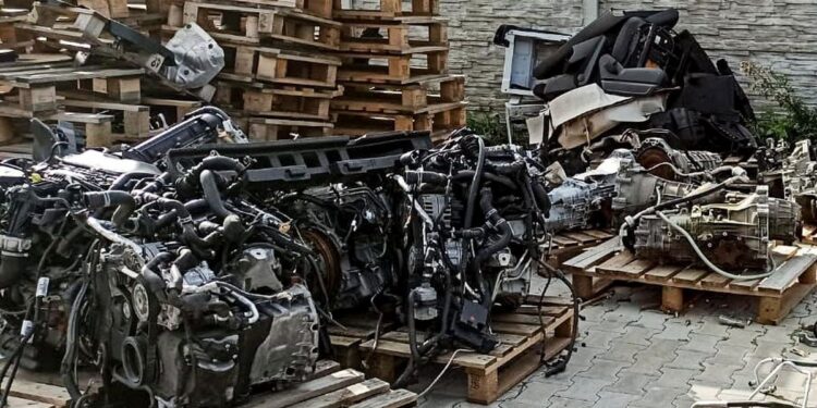 Lubuska policja zlikwidowała dwie „dziuple” z kradzionymi autami
