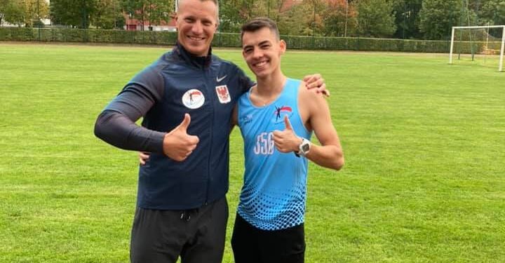 W ALKS AJP szlifowanie formy z nowym nabytkiem