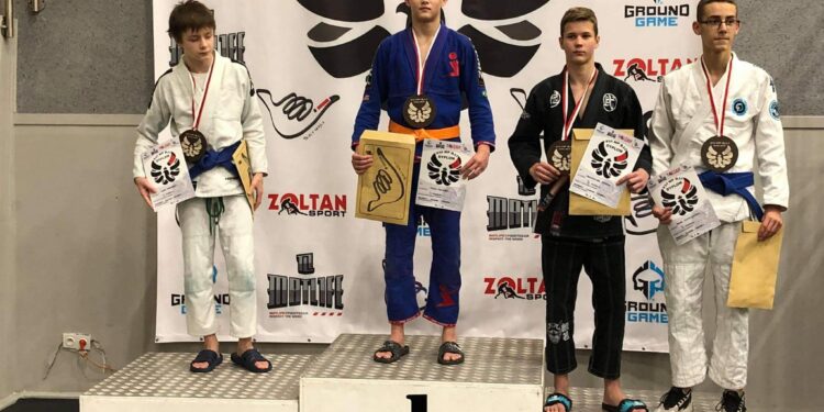 Ważna impreza z czterema medalami Pretorian