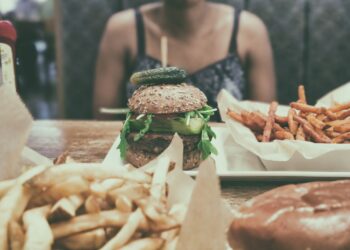 Otyłość pogarsza przebieg COVID-19