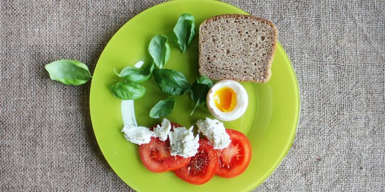 Talerz zamiast piramidy, czyli nowe zasady żywieniowe