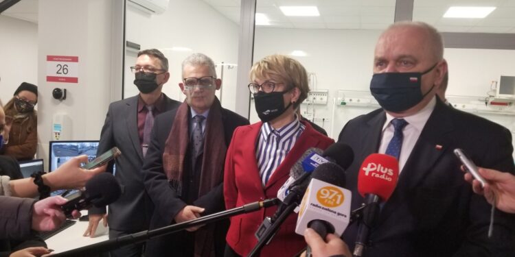 Szpital dla chorych na covid już przyjmuje pacjentów
