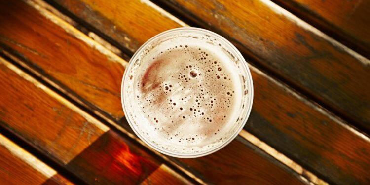 Polacy coraz częściej sięgają po zero procent [WIDEO]