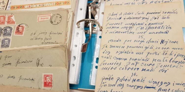 Rękopisy Papuszy trafiły do WiMBP