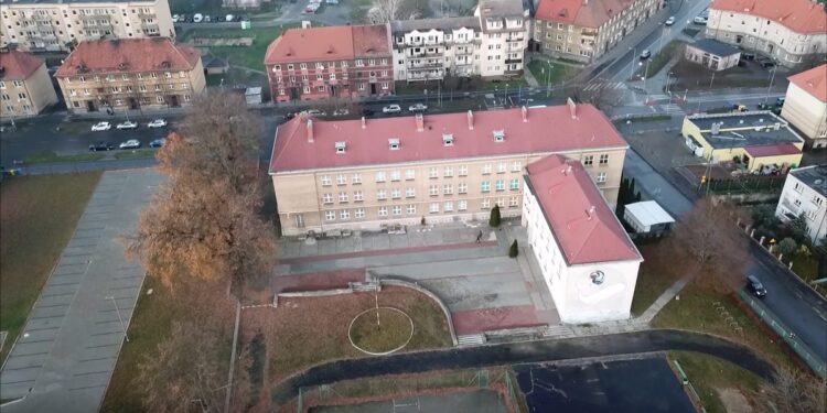 Nowa siedziba MDK [FILM z drona]