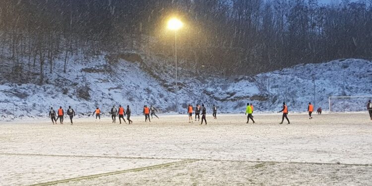 Trzy sparingi i mnóstwo bramek Warty