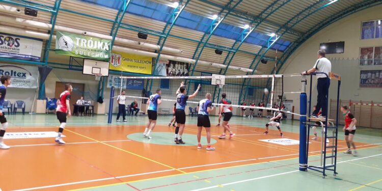 Orion postawił się Atakowi