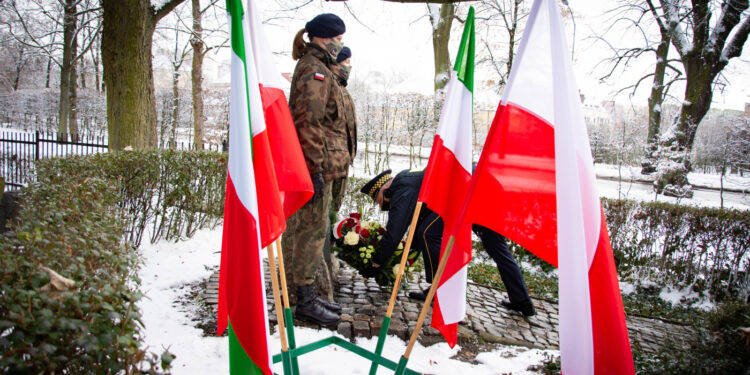 Dzień Pamięci i Pojednania [ZDJĘCIA]