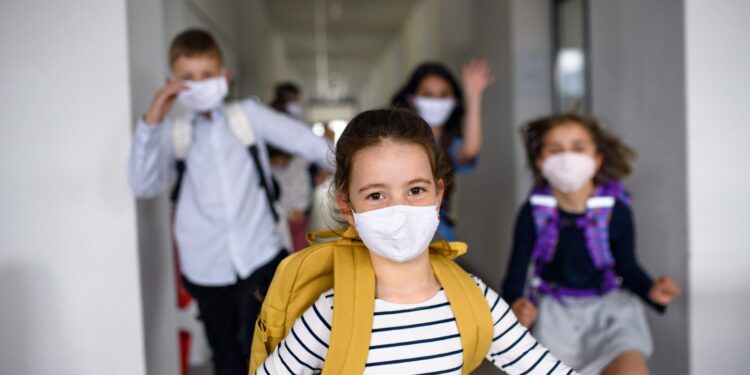 Kurator: szkoły przygotowane na powrót najmłodszych uczniów