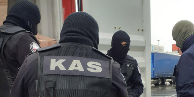 KAS szuka pracowników w całym województwie