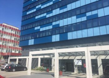 Zadzwoń i zapytaj o szczepienie przeciwko COVID-19