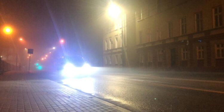 Ślisko i mglisto – i tak ma być przez kilka dni