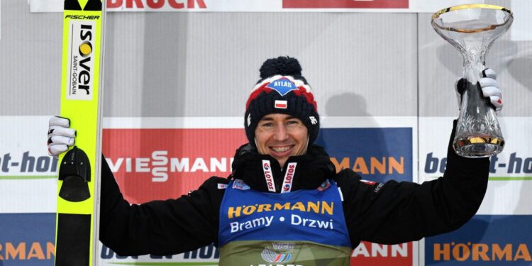 Stoch wygrał w Innsbrucku i prowadzi w TCS