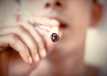 Mandat za palenie w szpitalnej toalecie