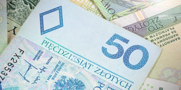 Wzrośnie płaca minimalna i stawka godzinowa. Rząd przyjął rozporządzenie