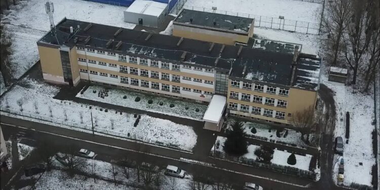 Zespół Szkół Mistrzostwa Sportowego [FILM z drona]