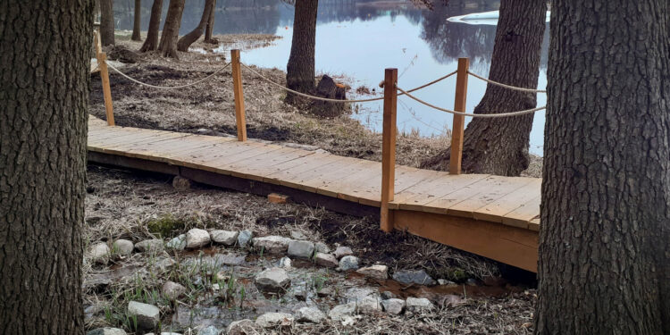 Nowości nad kłodawskim jeziorem [ZDJĘCIA]