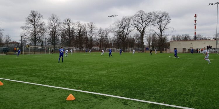 Ilanka ponownie lepsza od Stilonu